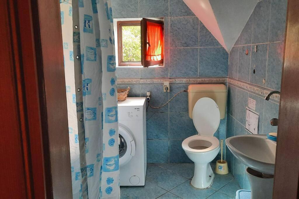 Stan Za Iznajmuvanje So Parking,Blisku Do Centar. Kumanovo Exteriör bild