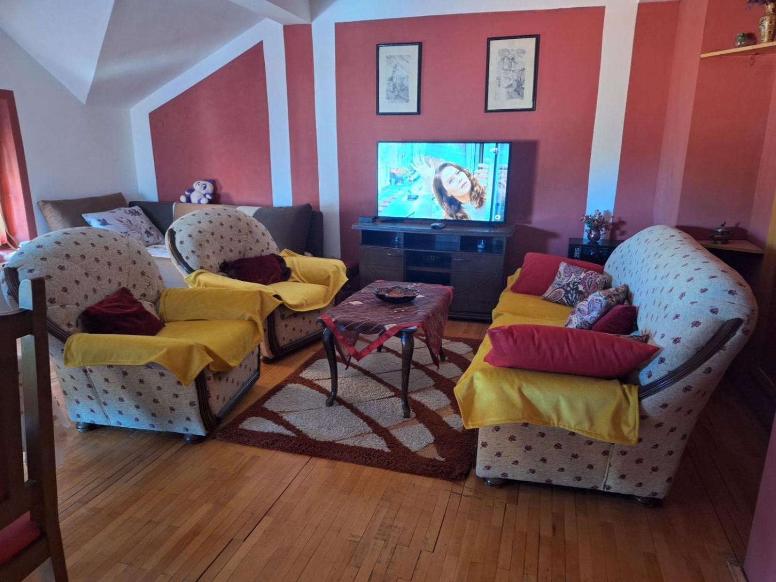 Stan Za Iznajmuvanje So Parking,Blisku Do Centar. Kumanovo Exteriör bild